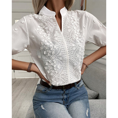 Blusa Cuello V Bordada Mujer | Manga Corta